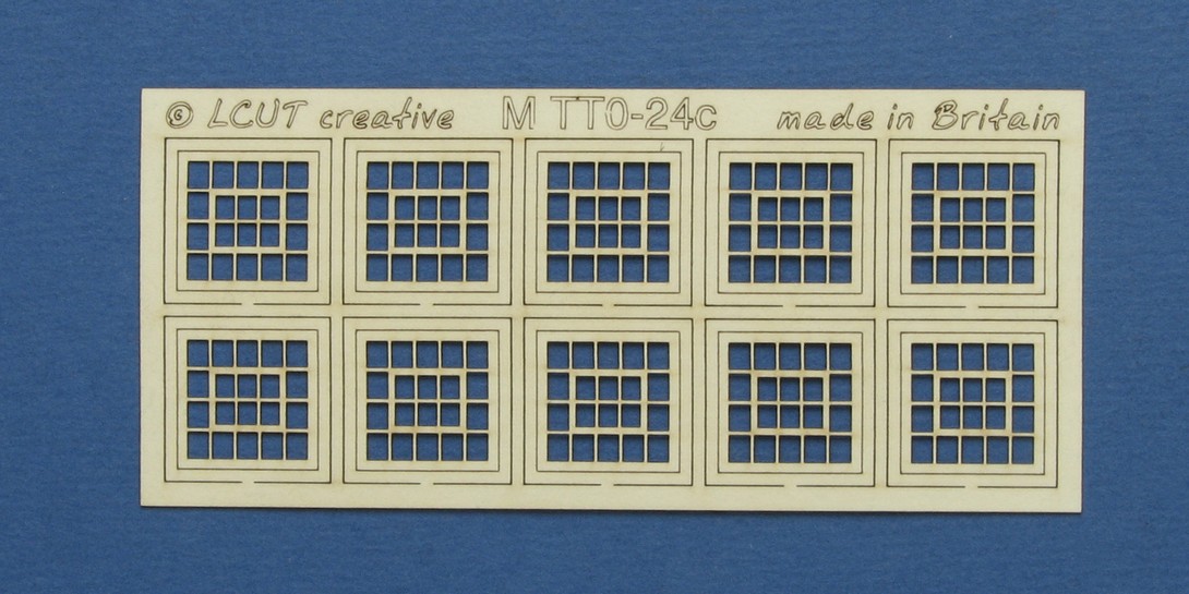M TT0-24c TT:120 kit of 10 industrial windows Kit of 10 industrial windows. Made from 0.35mm paper.
